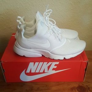 Nike Prestos